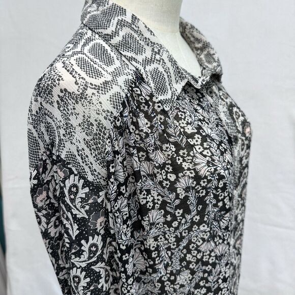 Free People Button Up Blouse Sz M Dani Black Paisley Snakeskin Semi Sheer Shirt - Picture 6 of 11